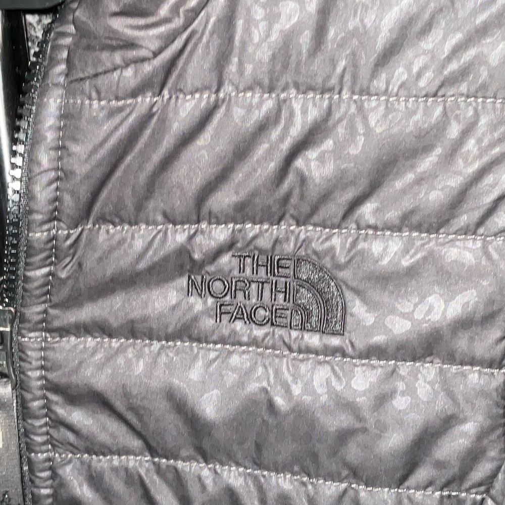 The North Face Kids Reversible Puffer Jacket - Picture 2 of 10